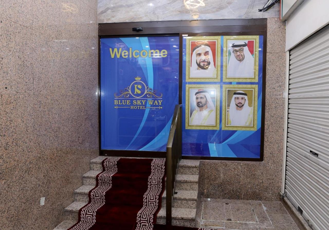 Blue Sky Way Hotel - Gold Tower Building Dubai Bagian luar foto